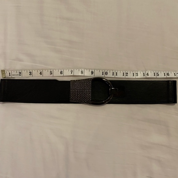 Black Fashion Belt - Size 1X - Picture 2 of 3